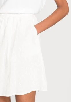 Selected Femme Mini Skirt - Snow Whithe -Pieces Shop fefd95de12b64cb784fac99479c3a781